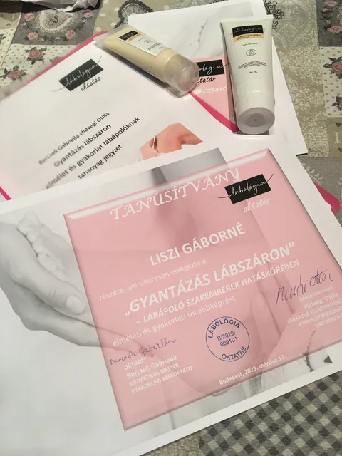 Továbbképzési tanúsítvány: Gyantázás lábszáron